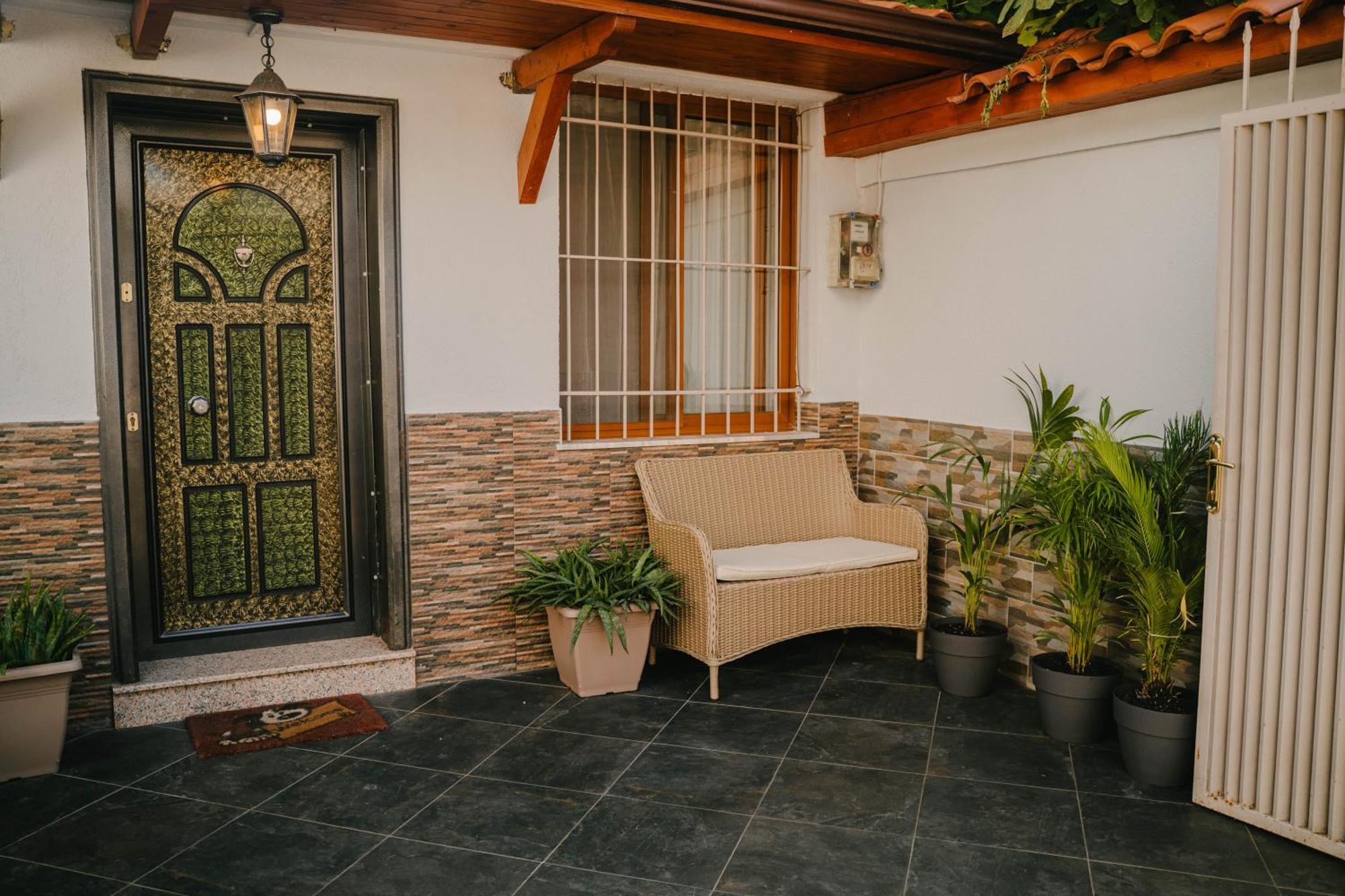 Peaceful In New Bazaar Villa *